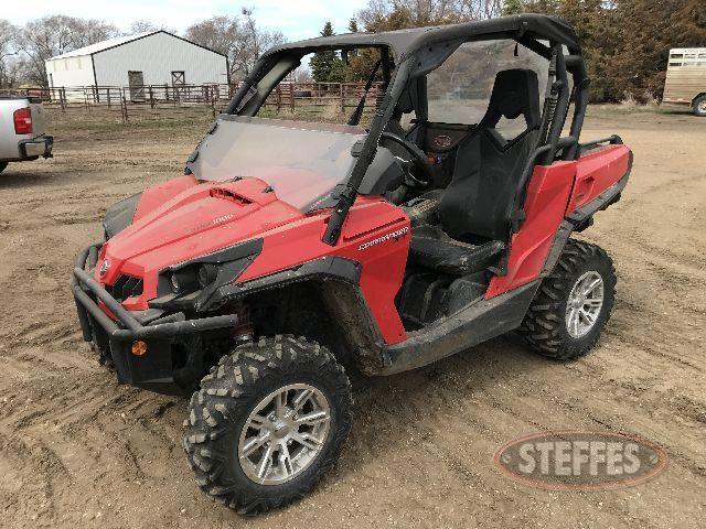 2012 CanAm Road Commander 1000XT_1.jpg